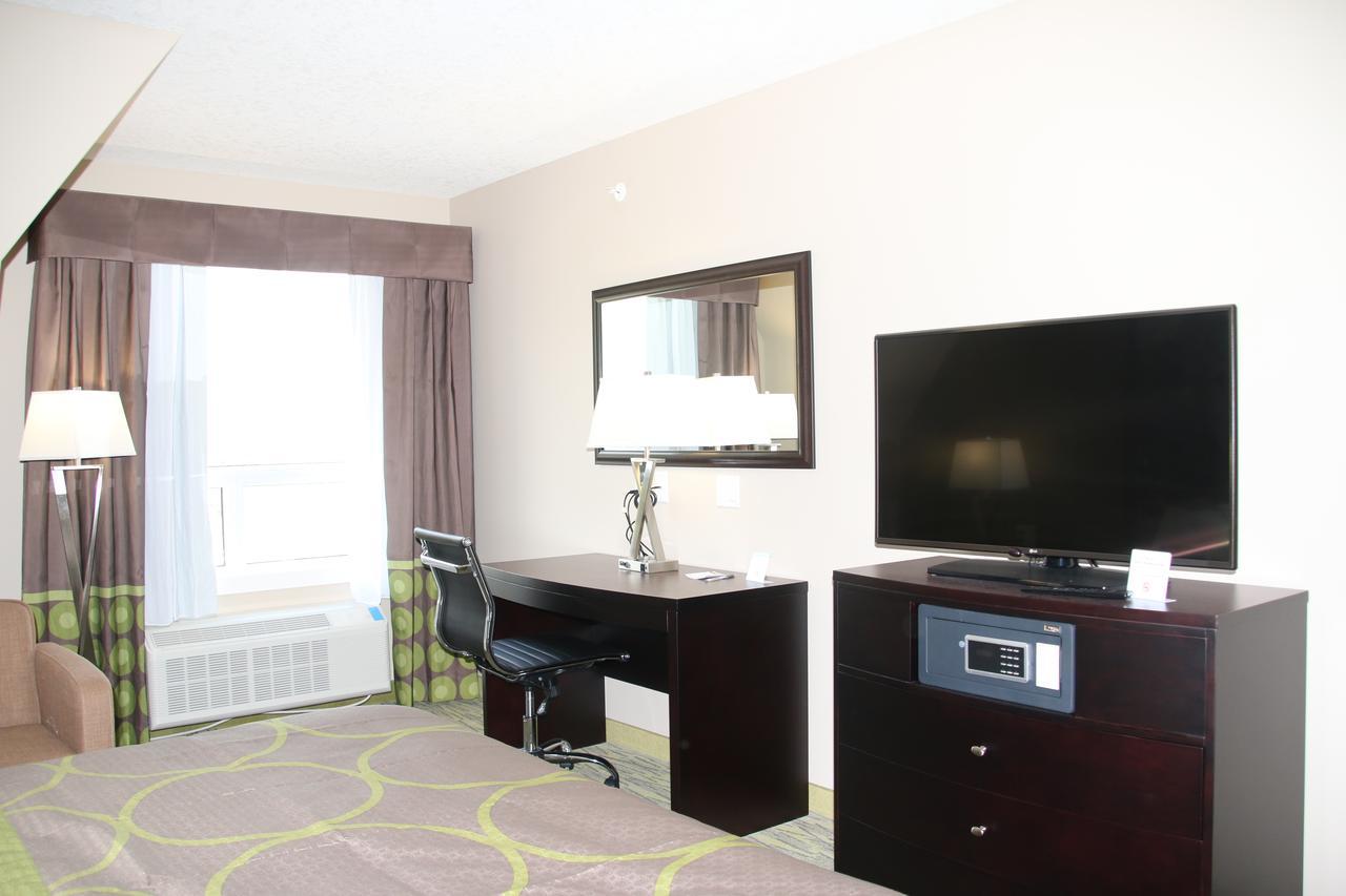 Super 8 By Wyndham Canmore Exterior foto
